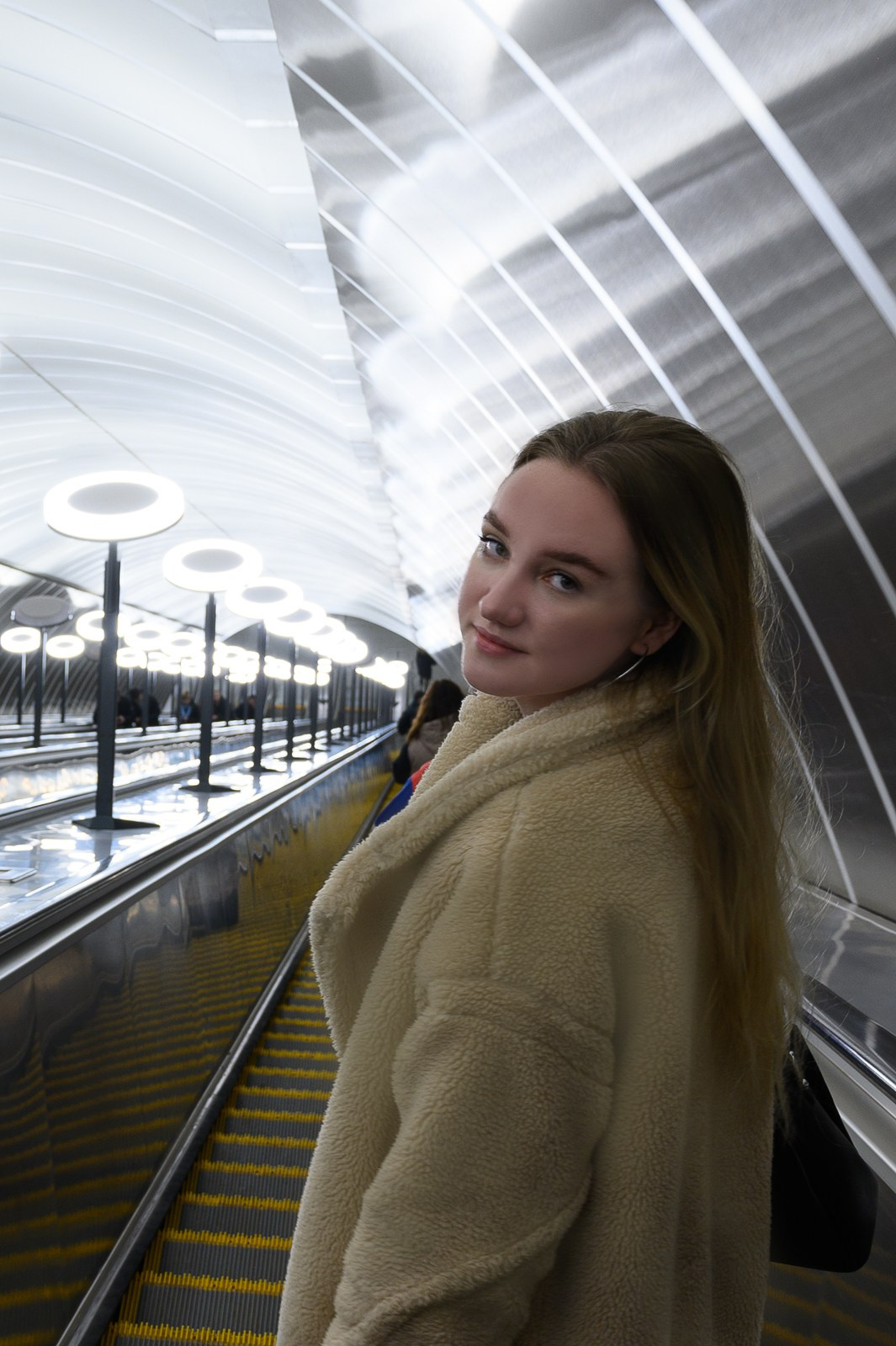 Анастасия метро Москва. Семейный фотограф Чеплянская Альмира в г. Братск