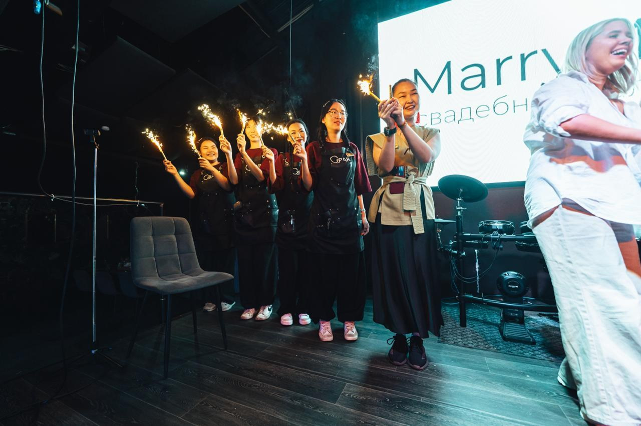 «ГЁДЗЕ» бар. Свадебная и концептуальная фотография в городе Улан-Удэ