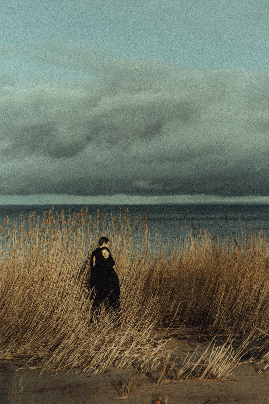 Дождь и солнце (Юля + Илья). Лайфстайл фотограф в Чебоксарах и Санкт-Петербурге Тоня Бекнёва