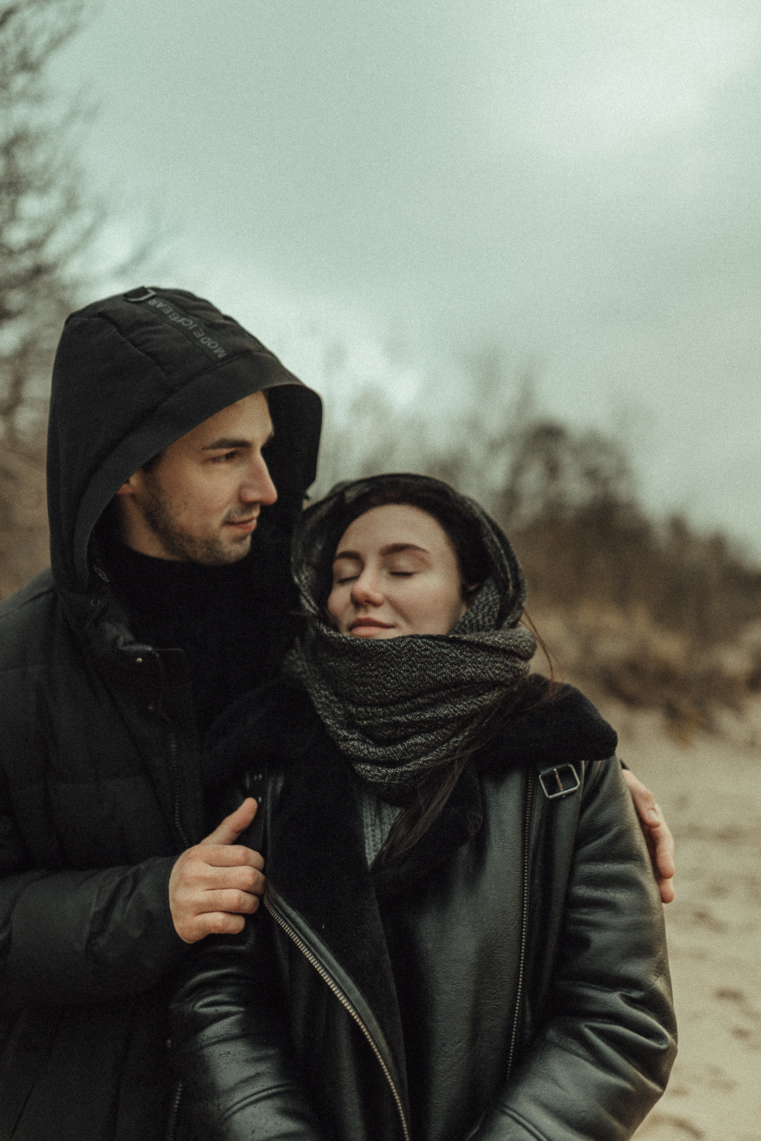 Дождь и солнце (Юля + Илья). Лайфстайл фотограф в Чебоксарах и Санкт-Петербурге Тоня Бекнёва
