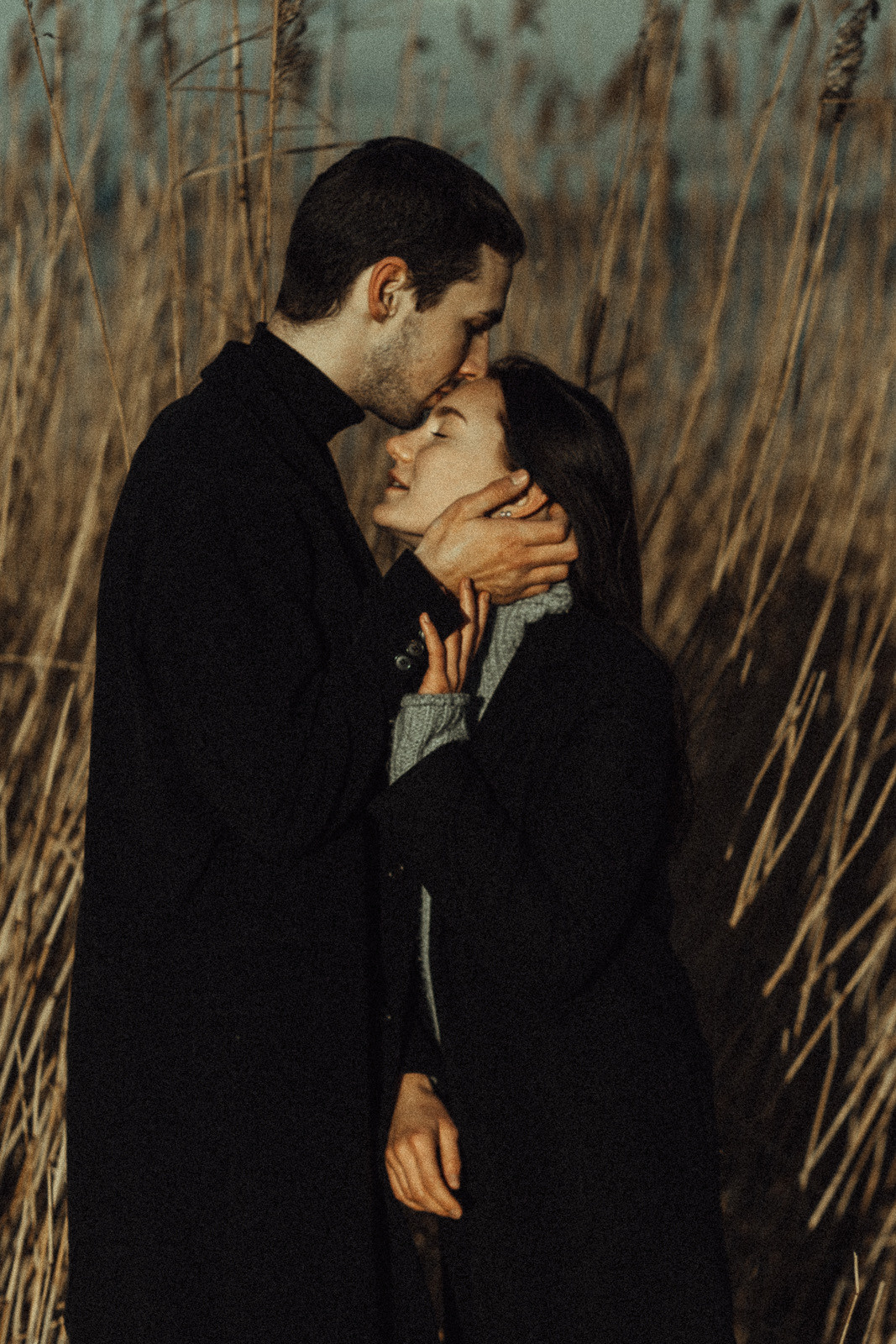 Дождь и солнце (Юля + Илья). Лайфстайл фотограф в Чебоксарах и Санкт-Петербурге Тоня Бекнёва