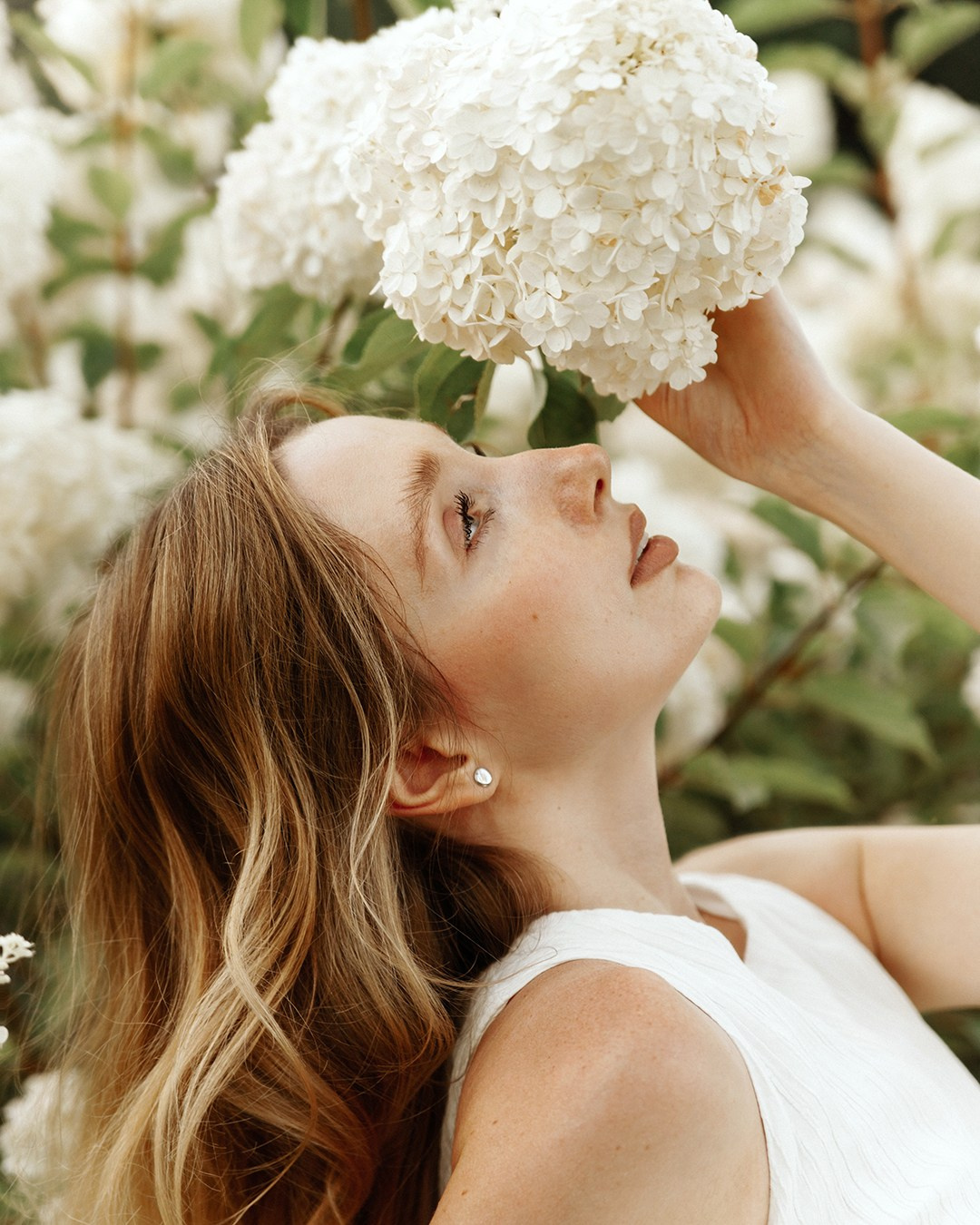Катя и гортензии. Свадебный фотограф Краснодар Марина Зверева