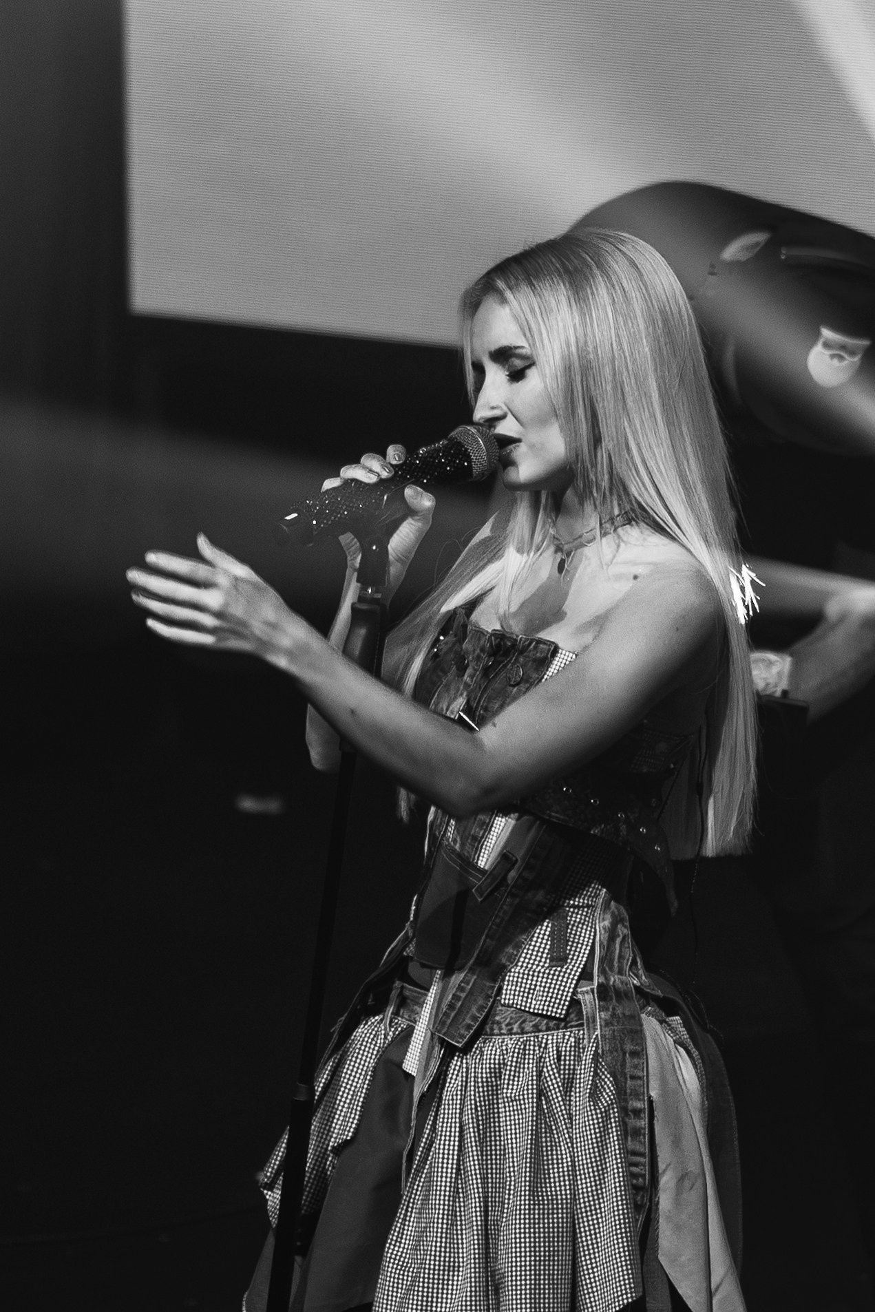 NANSI & SIDOROV. Полина Шубодерова | Фотограф