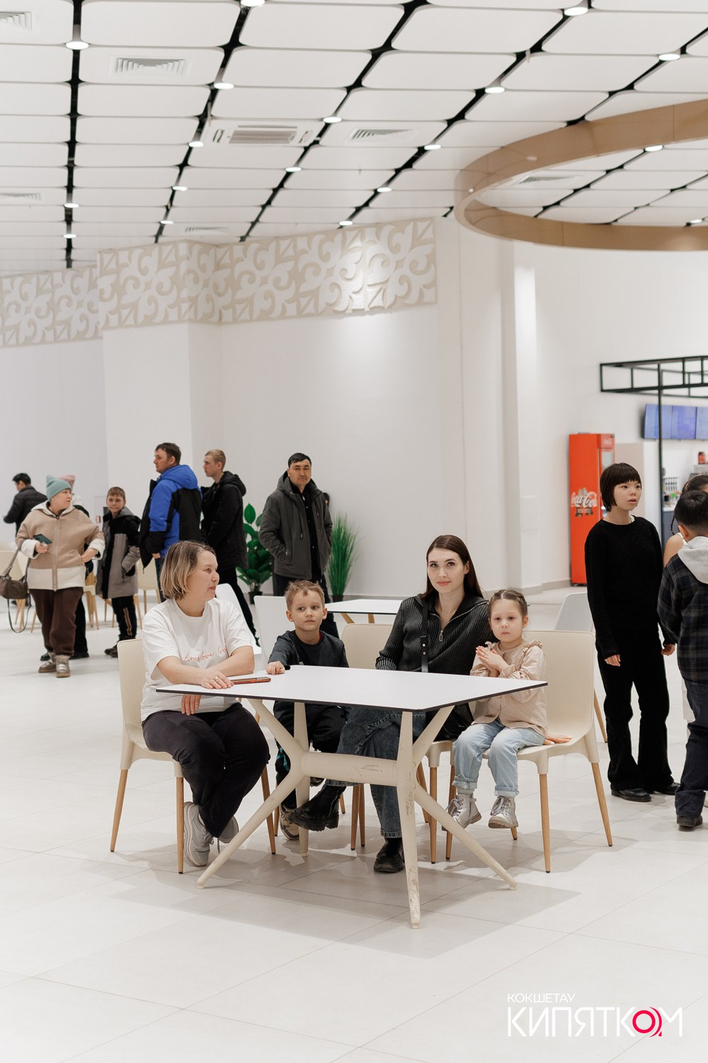 ТРЦ РИО ПРАЗДНОВАНИЕ НАУРЫЗА. КИПЯТКОМ КОКШЕТАУ