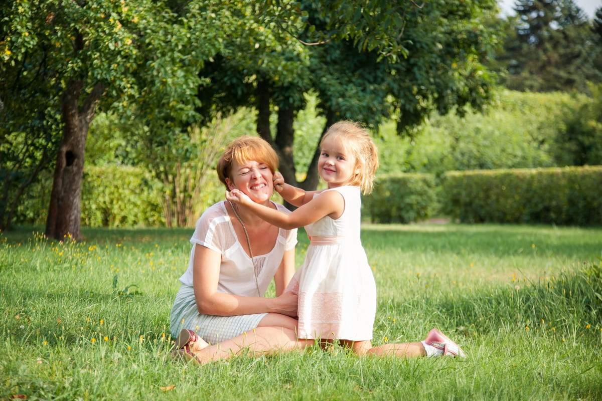 Семейная фотосессия в Петергофе. Фотограф крещение венчание в Петербурге! Помогает подобрать храм и посоветовал душевного батюшку в СПб