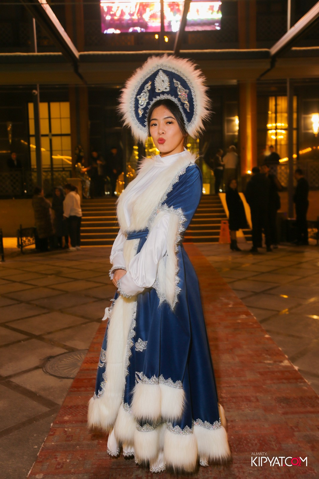 РЕСТОРАН РАХАТ. КИПЯТКОМ АЛМАТЫ!