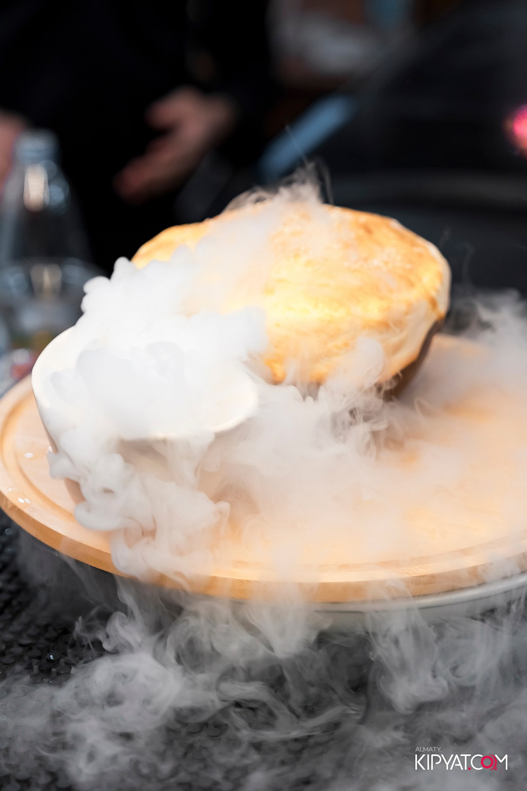 СЕМЕЙНЫЙ РЕСТОРАН BAZAAR. КИПЯТКОМ АЛМАТЫ!