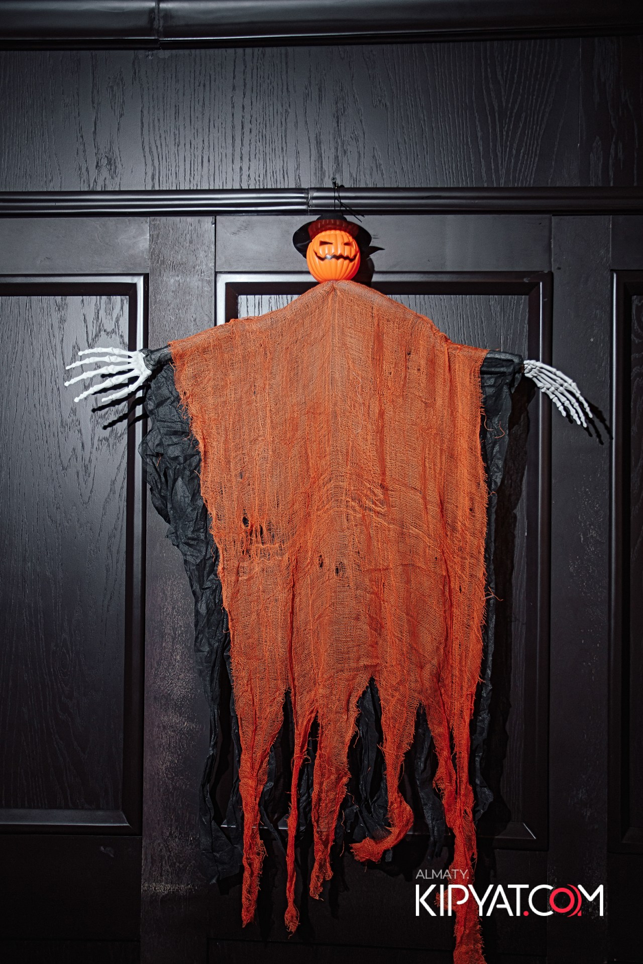 БОЧОНОК НА ЖАНДОСОВА. КИПЯТКОМ АЛМАТЫ!