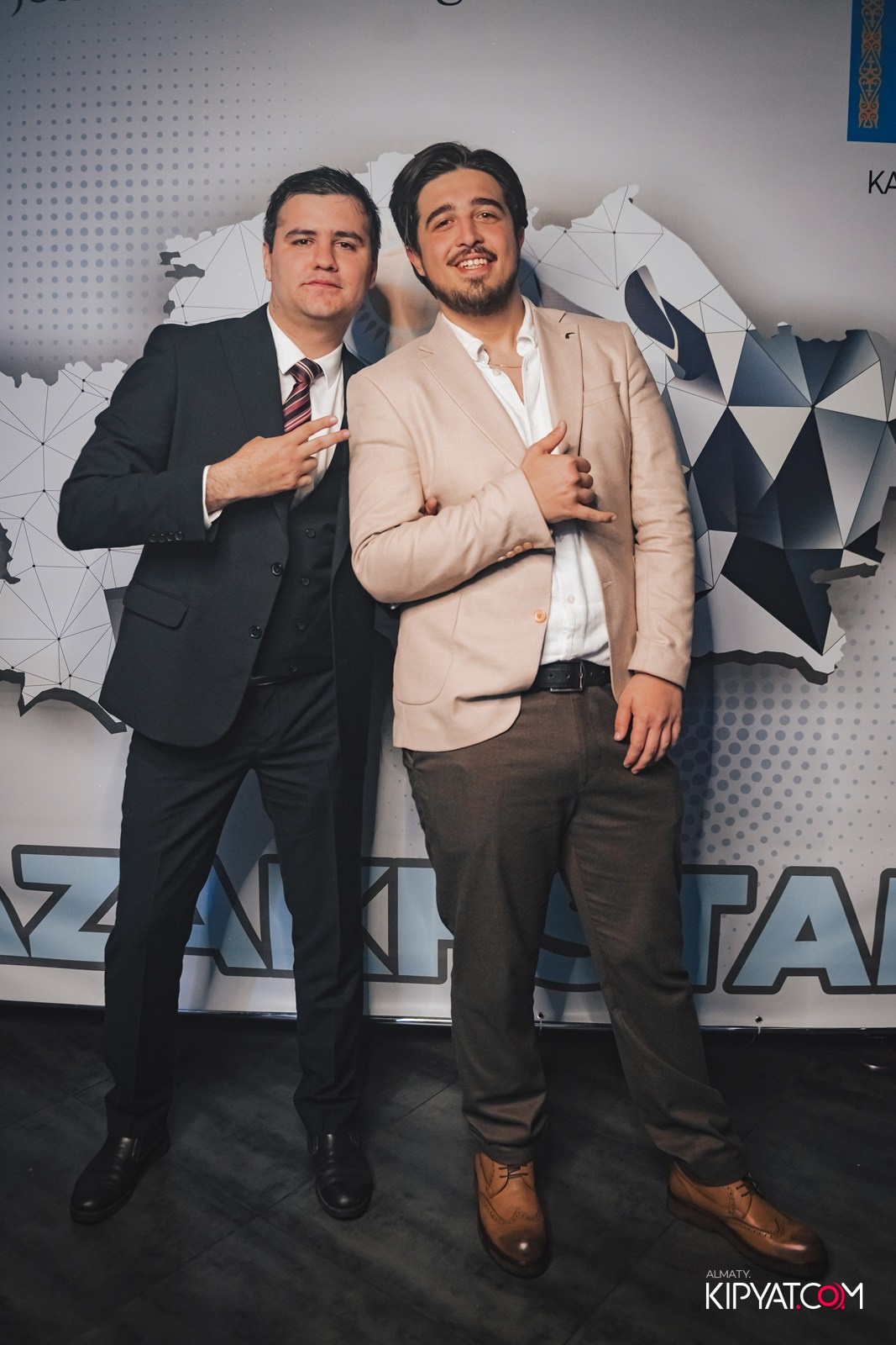 ДОРОГАЯ, Я НЕ ПИЛ. КИПЯТКОМ АЛМАТЫ!