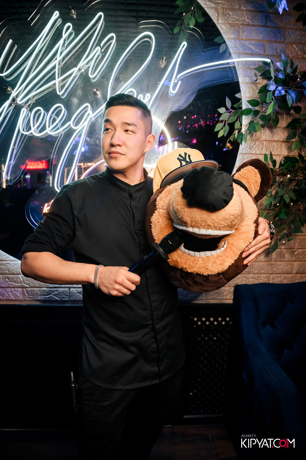 УХО И МЕДВЕДЬ НА САИНА. КИПЯТКОМ АЛМАТЫ!