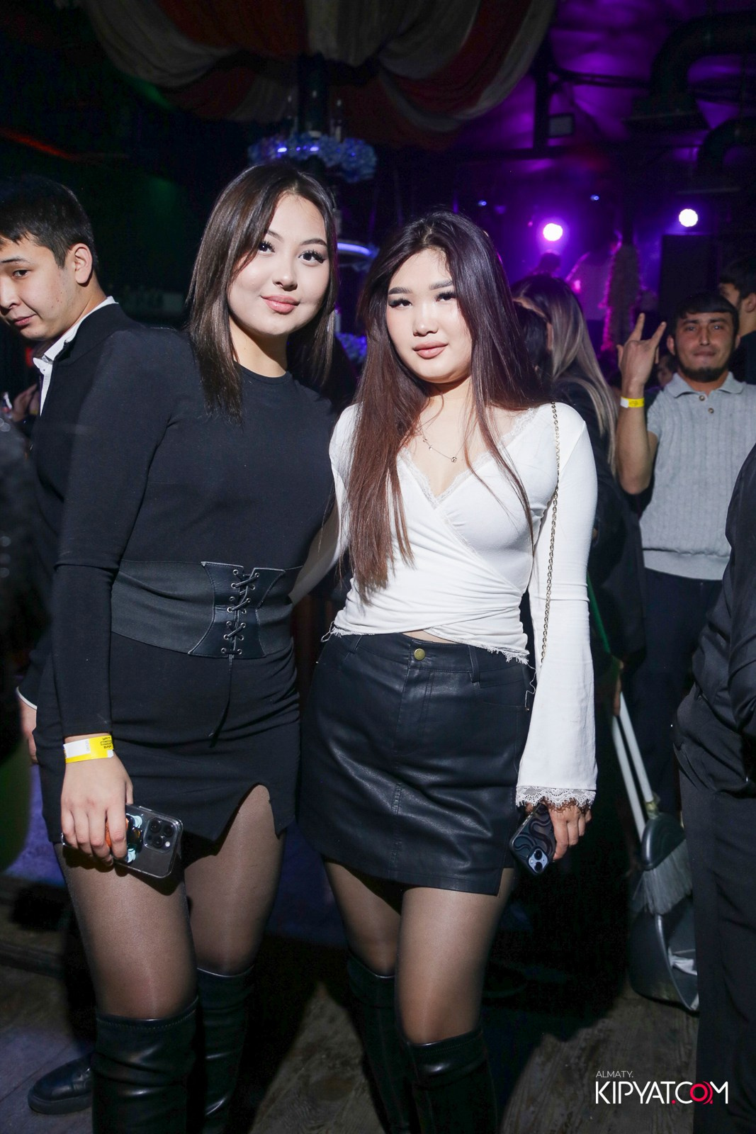 UYAT EMES BAR. КИПЯТКОМ АЛМАТЫ! Фотосъемка мероприятий в Алматы