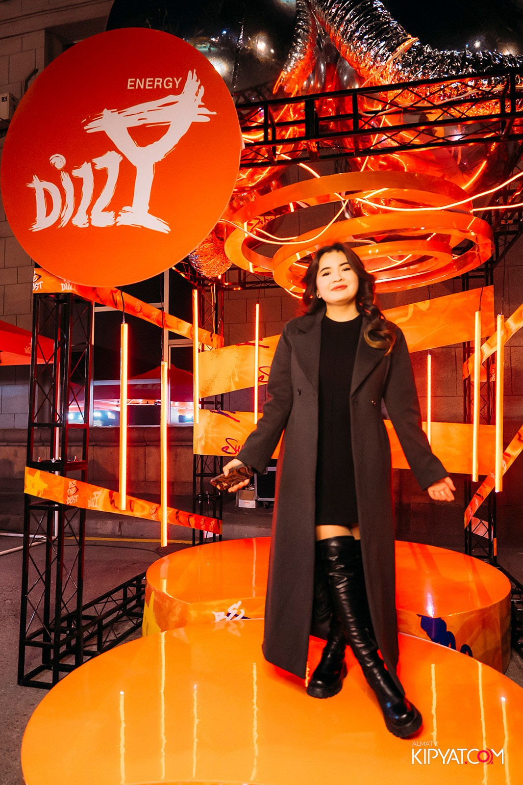 КОНЦЕРТ МИРАСА ЖУГУНУСОВА НА ЦЕНТРАЛЬНОМ СТАДИОНЕ. КИПЯТКОМ АЛМАТЫ!