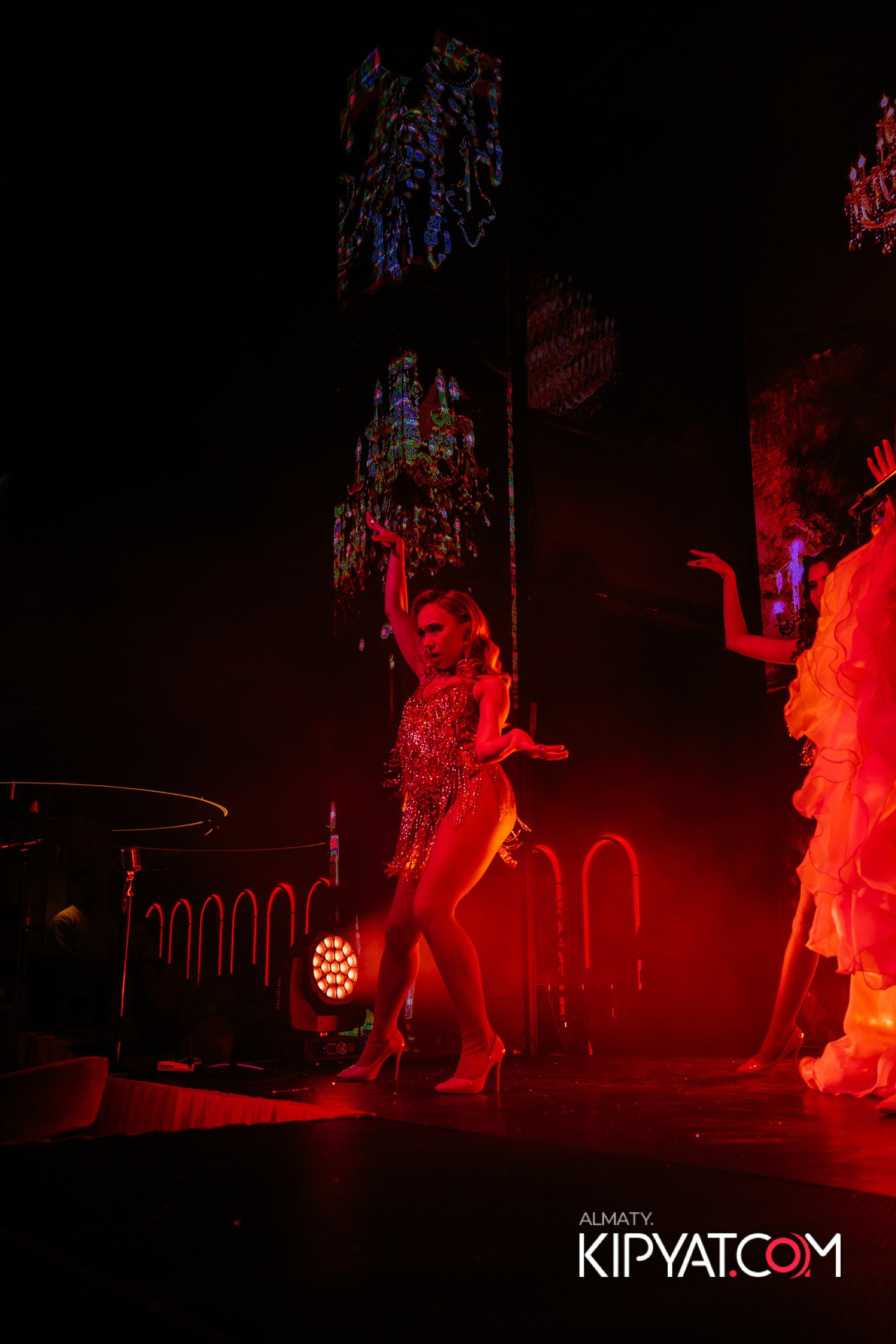 QUEEN. КИПЯТКОМ АЛМАТЫ!