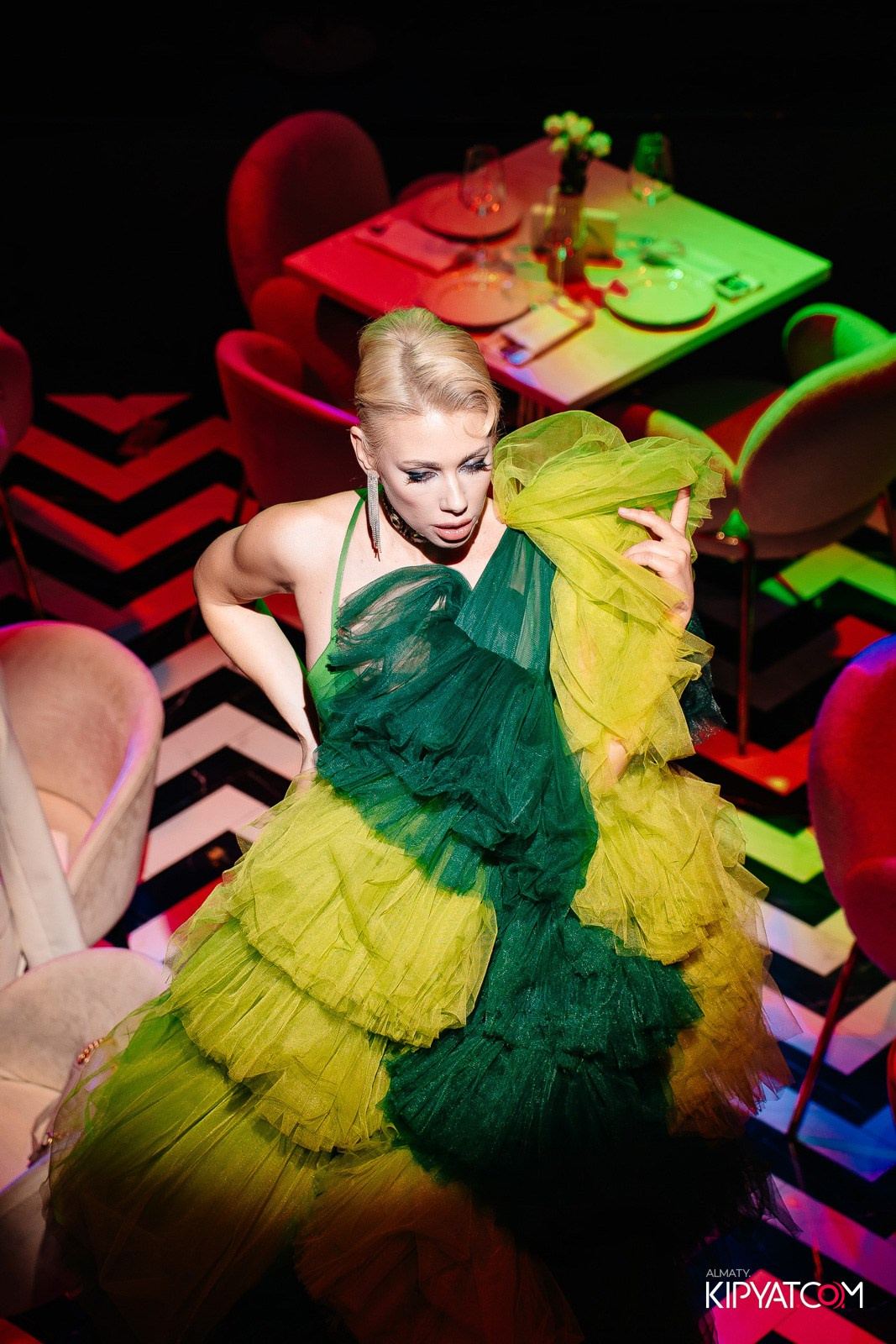 QUEEN. КИПЯТКОМ АЛМАТЫ!