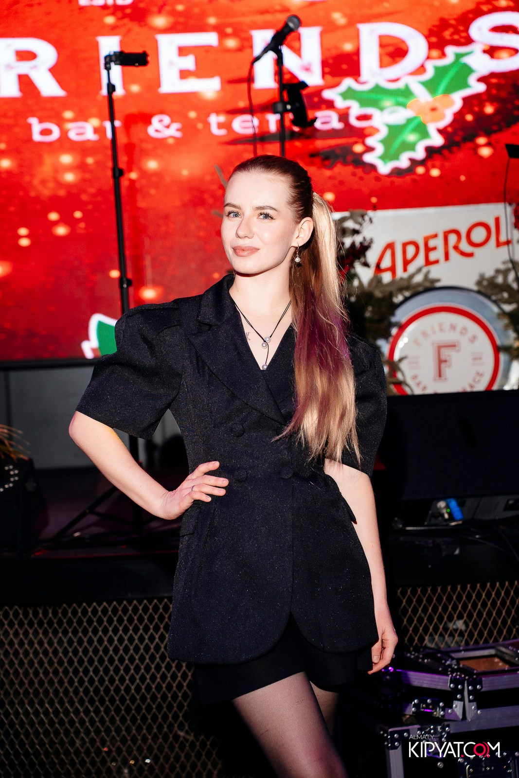 FRIENDS BAR & TERRACE. КИПЯТКОМ АЛМАТЫ! Фотосъемка мероприятий в Алматы