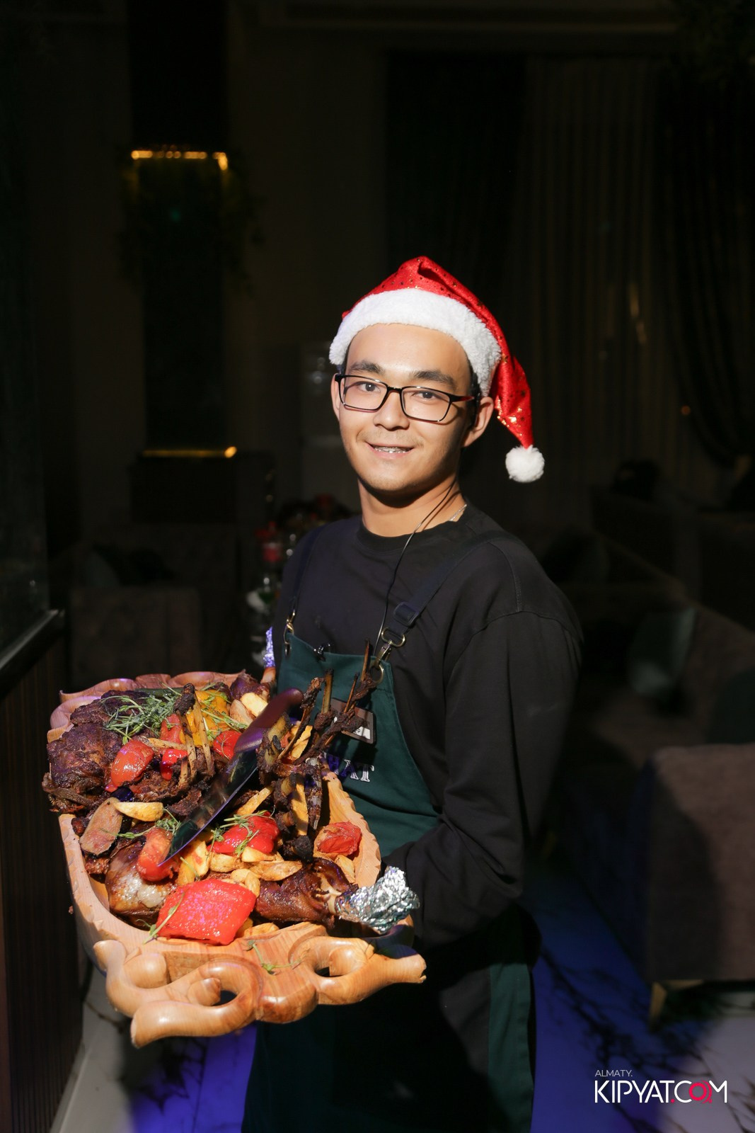 РЕСТОРАН РАХАТ. КИПЯТКОМ АЛМАТЫ!