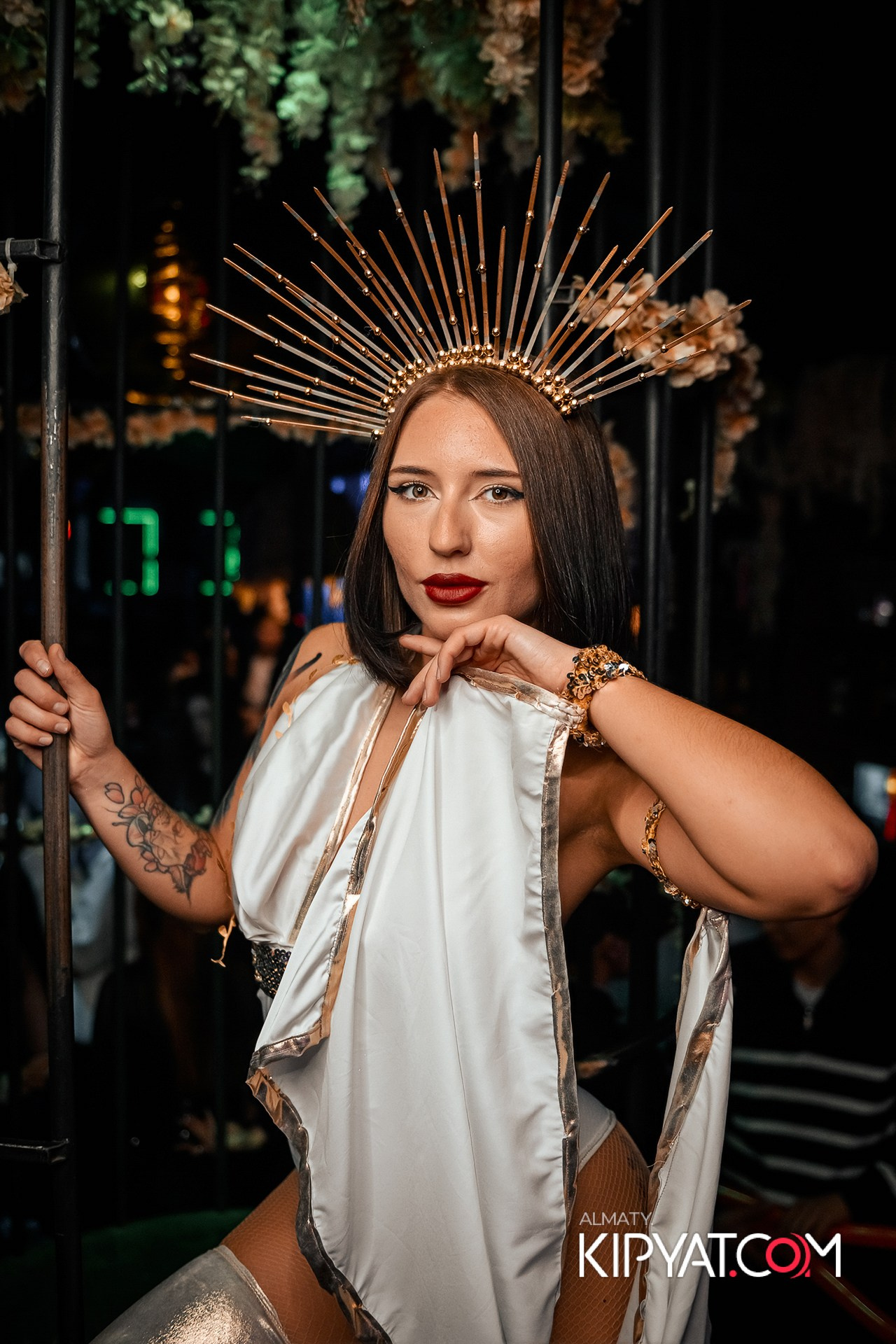 UYAT EMES BAR. КИПЯТКОМ АЛМАТЫ!