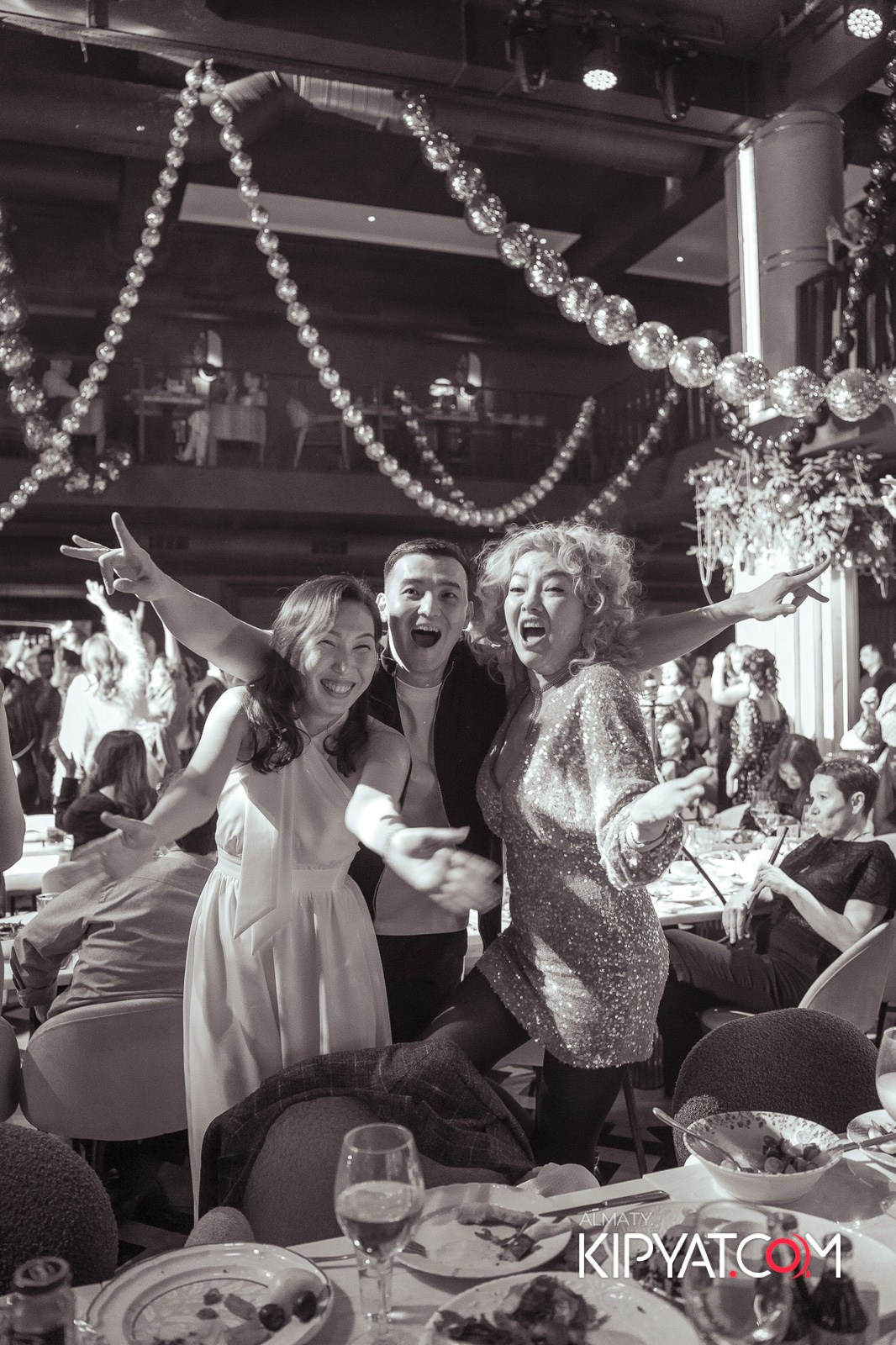 QUEEN. КИПЯТКОМ АЛМАТЫ!