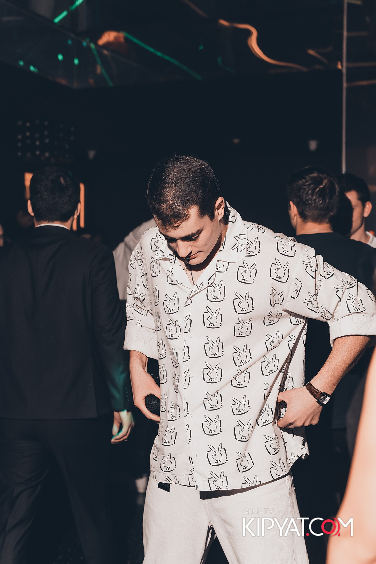 ВЫСТУПЛЕНИЕ ГРУППЫ ВИРУС SANTA BARBARA. КИПЯТКОМ АЛМАТЫ!