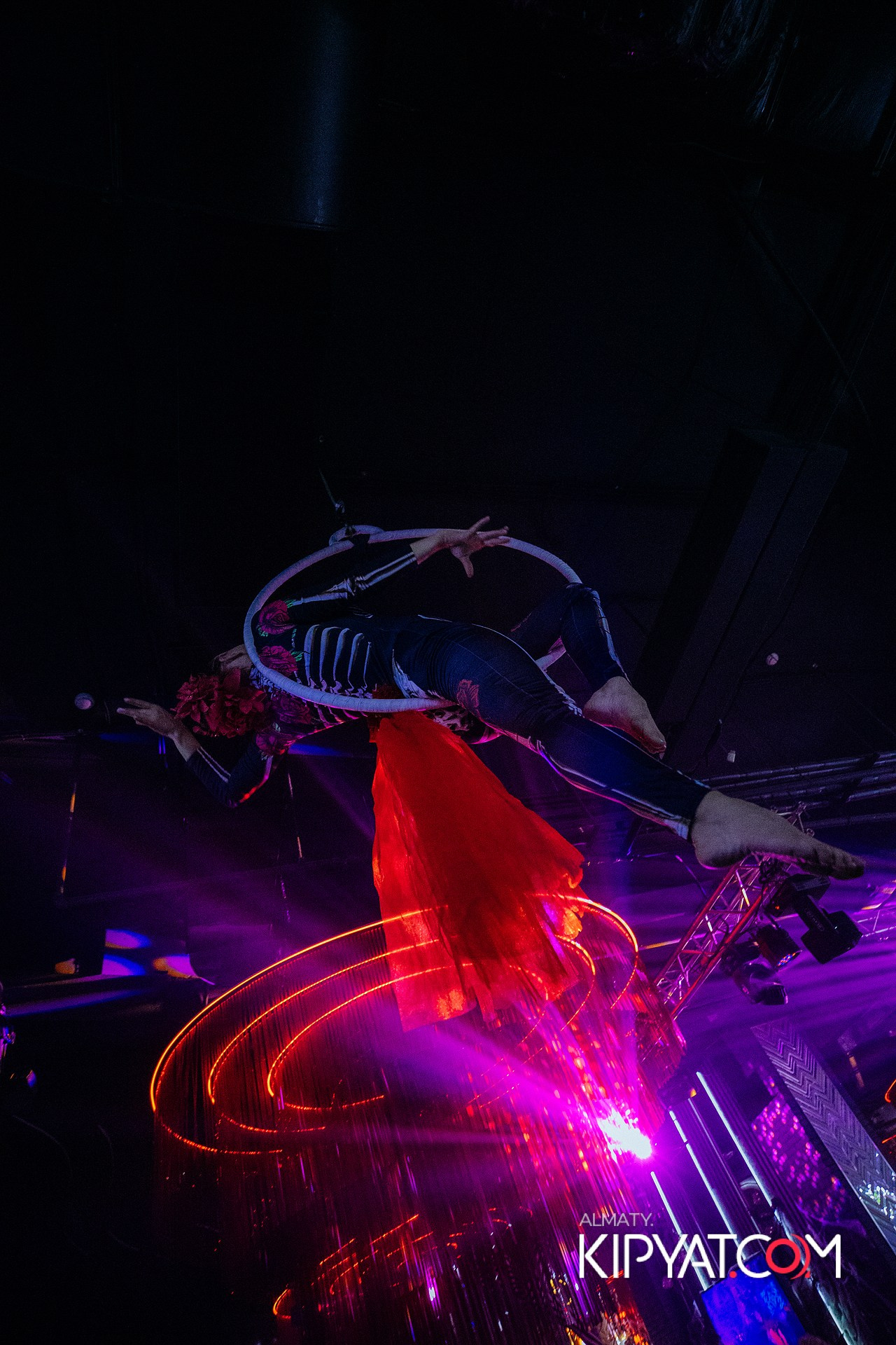 FRIENDS BAR & TERRACE. КИПЯТКОМ АЛМАТЫ! Фотосъемка мероприятий в Алматы