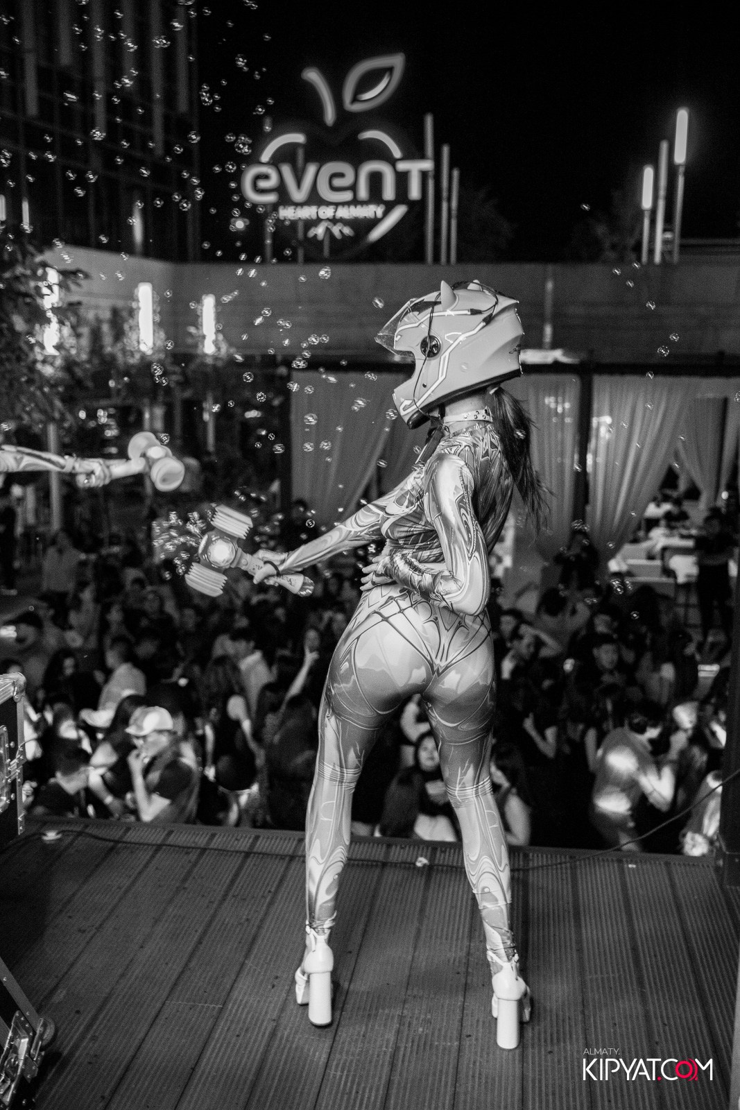 EVENT BAR. КИПЯТКОМ АЛМАТЫ!