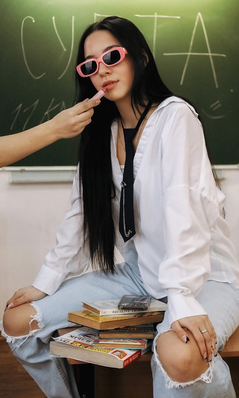 Снежа в школе. V I KA P H O T O