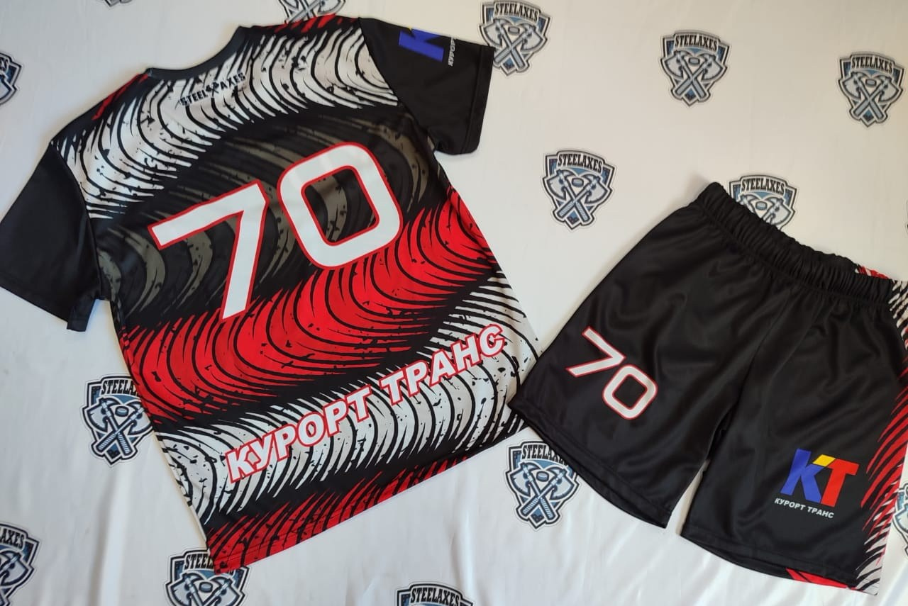 Футбол, форма, экипировка