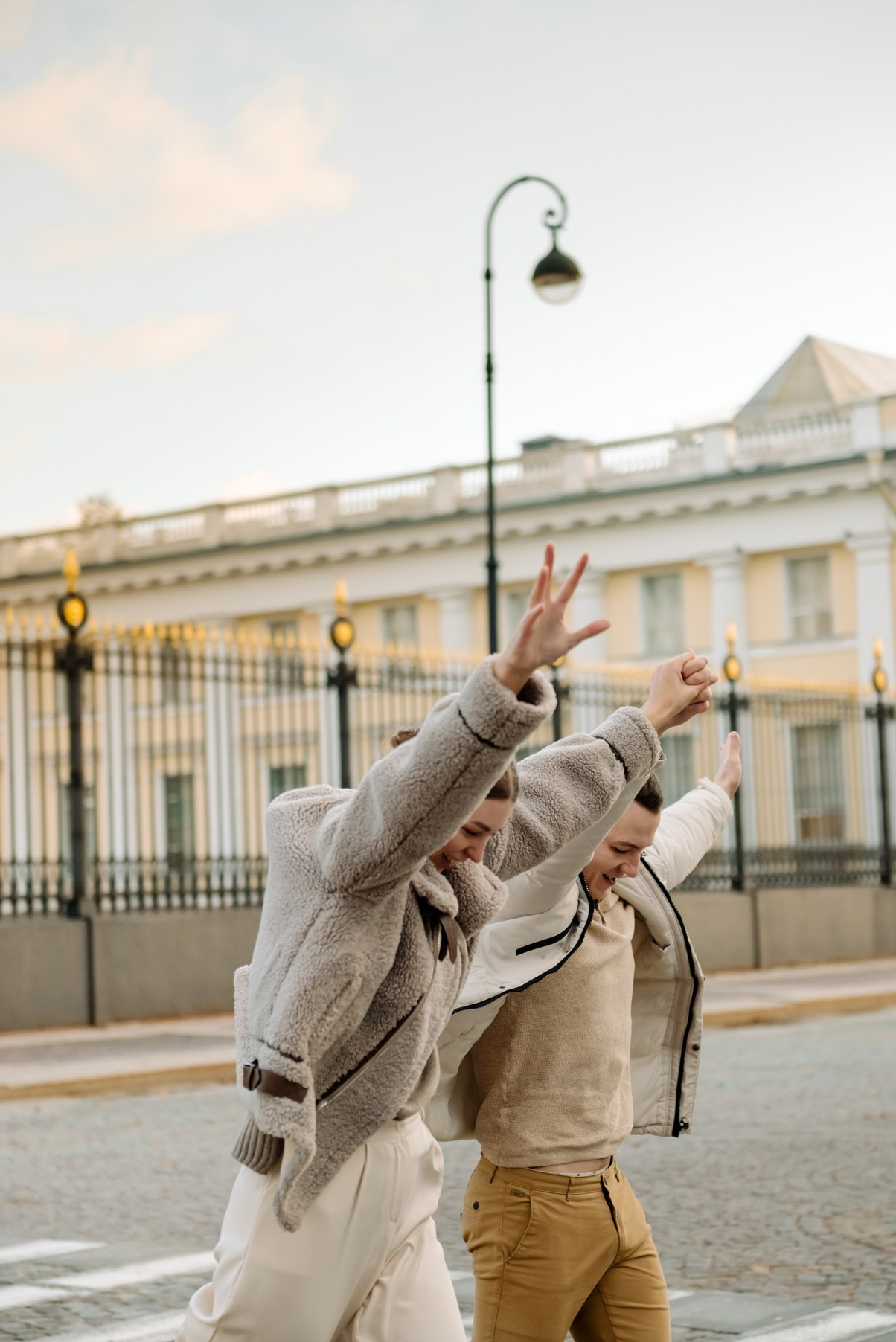 Осенняя фотосессия с парнем в Питере в центре города. Свадебный и сеейный фотограф в Санкт-Петербурге Елена Худякова