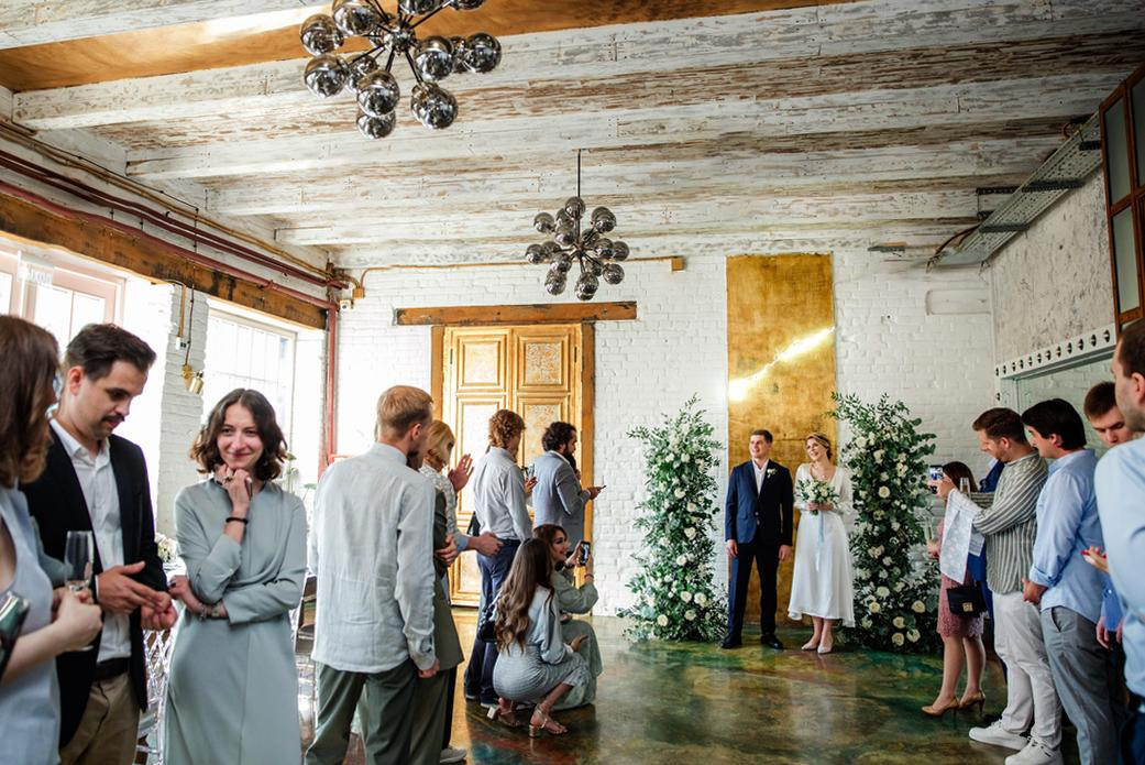 Свадебная вечеринка в LOFT#4. Репортажный фотограф Ольга Кочетова в Москве