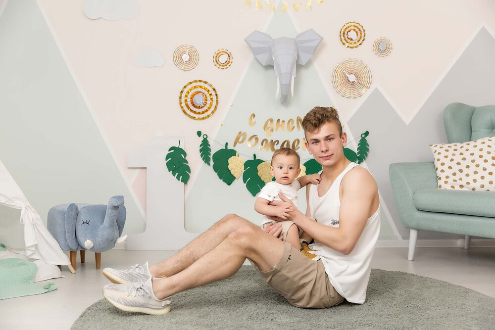 День рождения в студии. Репортажный фотограф Ольга Кочетова в Москве