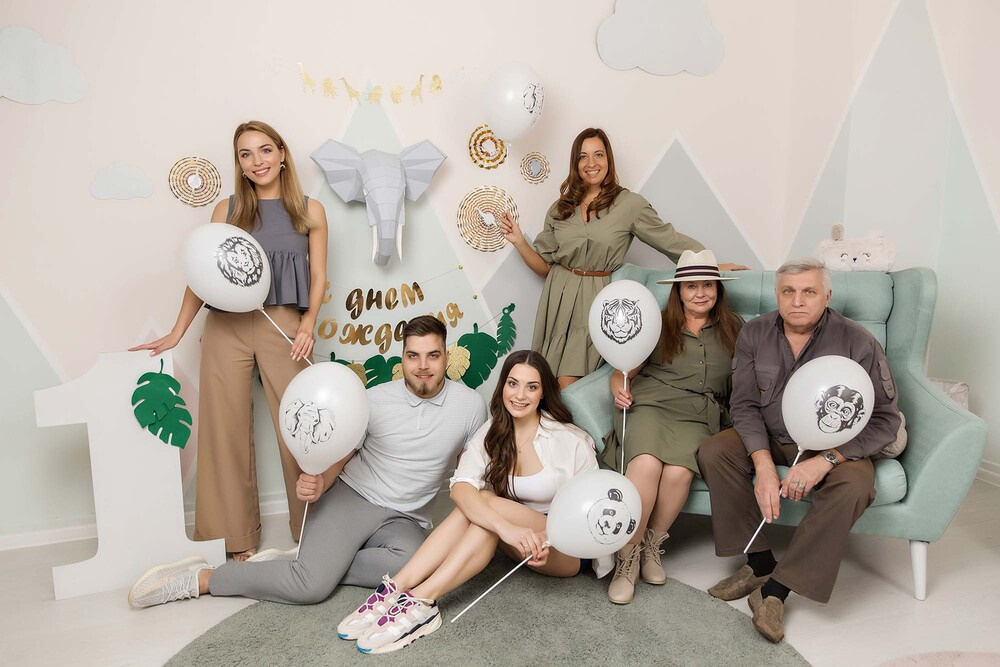 День рождения в студии. Репортажный фотограф Ольга Кочетова в Москве