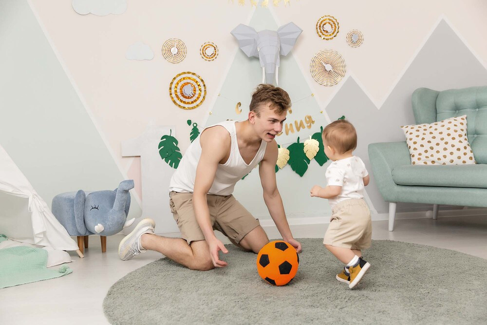 День рождения в студии. Репортажный фотограф Ольга Кочетова в Москве