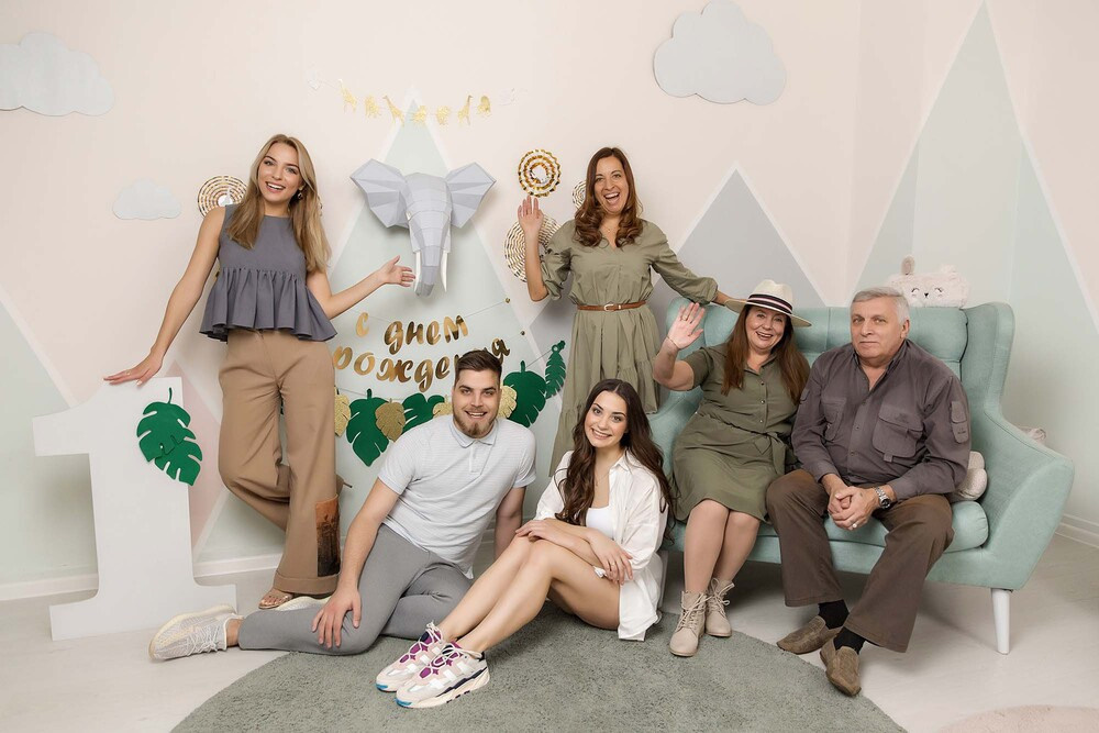 День рождения в студии. Репортажный фотограф Ольга Кочетова в Москве