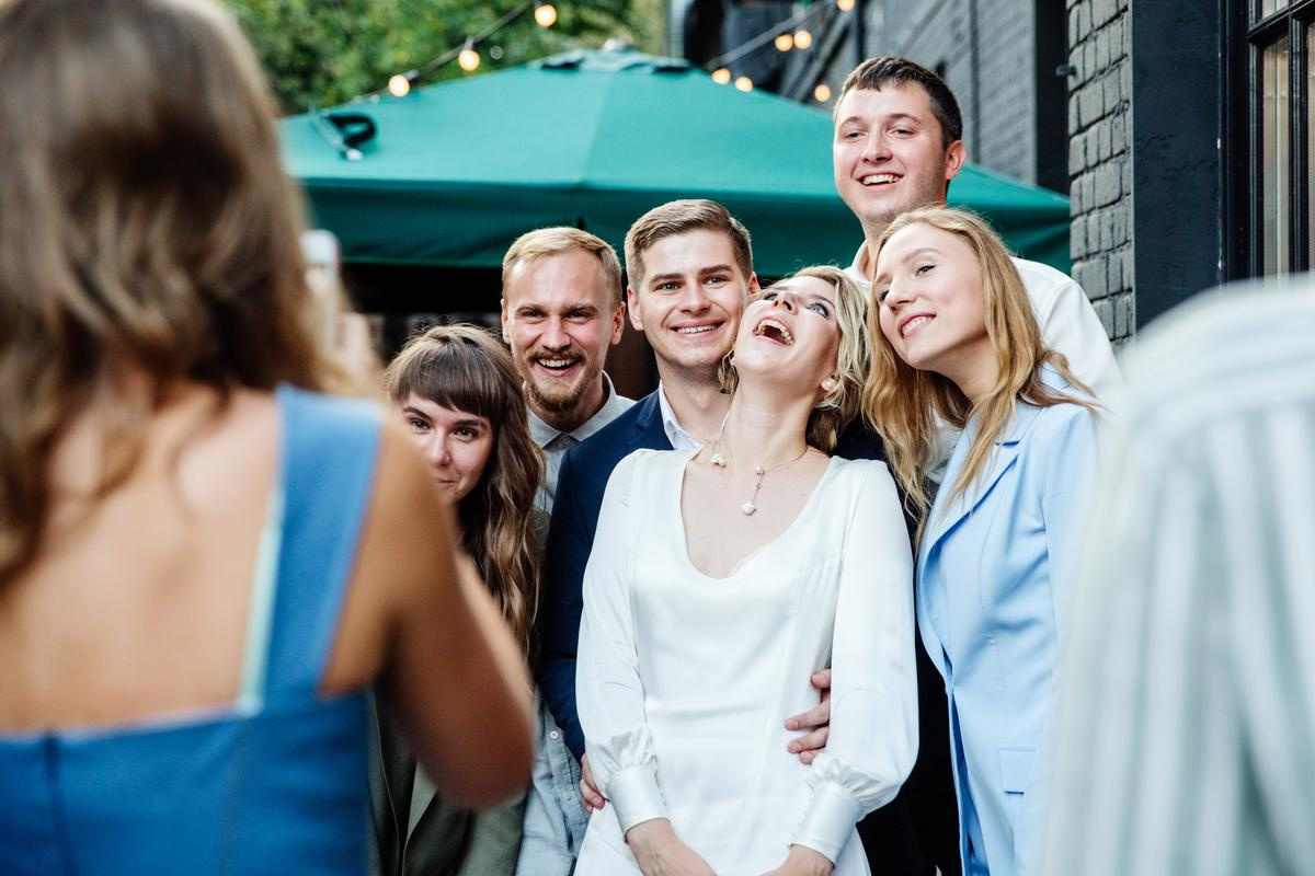 Свадебная вечеринка в LOFT#4. Репортажный фотограф Ольга Кочетова в Москве