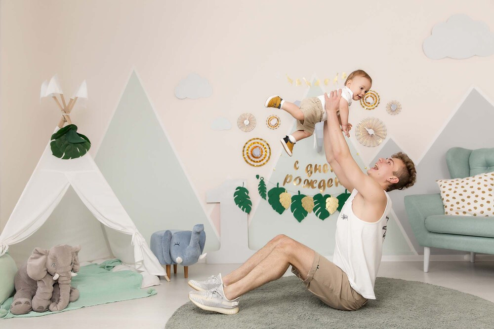 День рождения в студии. Репортажный фотограф Ольга Кочетова в Москве