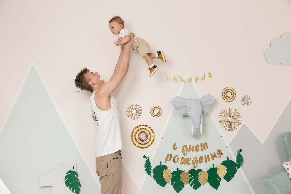 День рождения в студии. Репортажный фотограф Ольга Кочетова в Москве