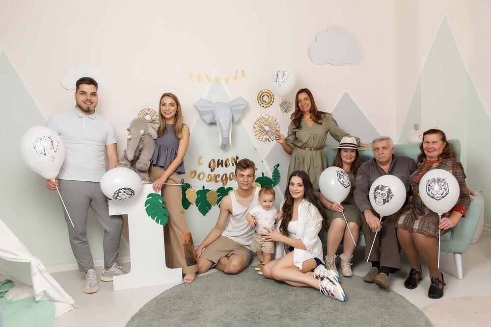 День рождения в студии. Репортажный фотограф Ольга Кочетова в Москве