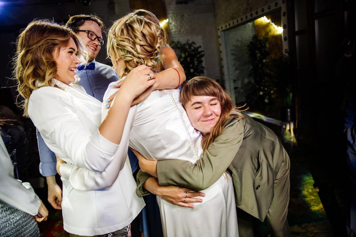 Свадебная вечеринка в LOFT#4. Репортажный фотограф Ольга Кочетова в Москве