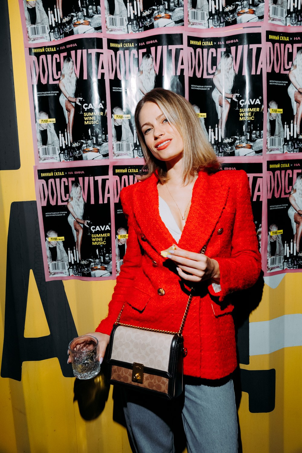 НАВИНА | CAVA. Андрей Цветков — репортажный, свадебный и портретный фотограф в Санкт-Петербурге