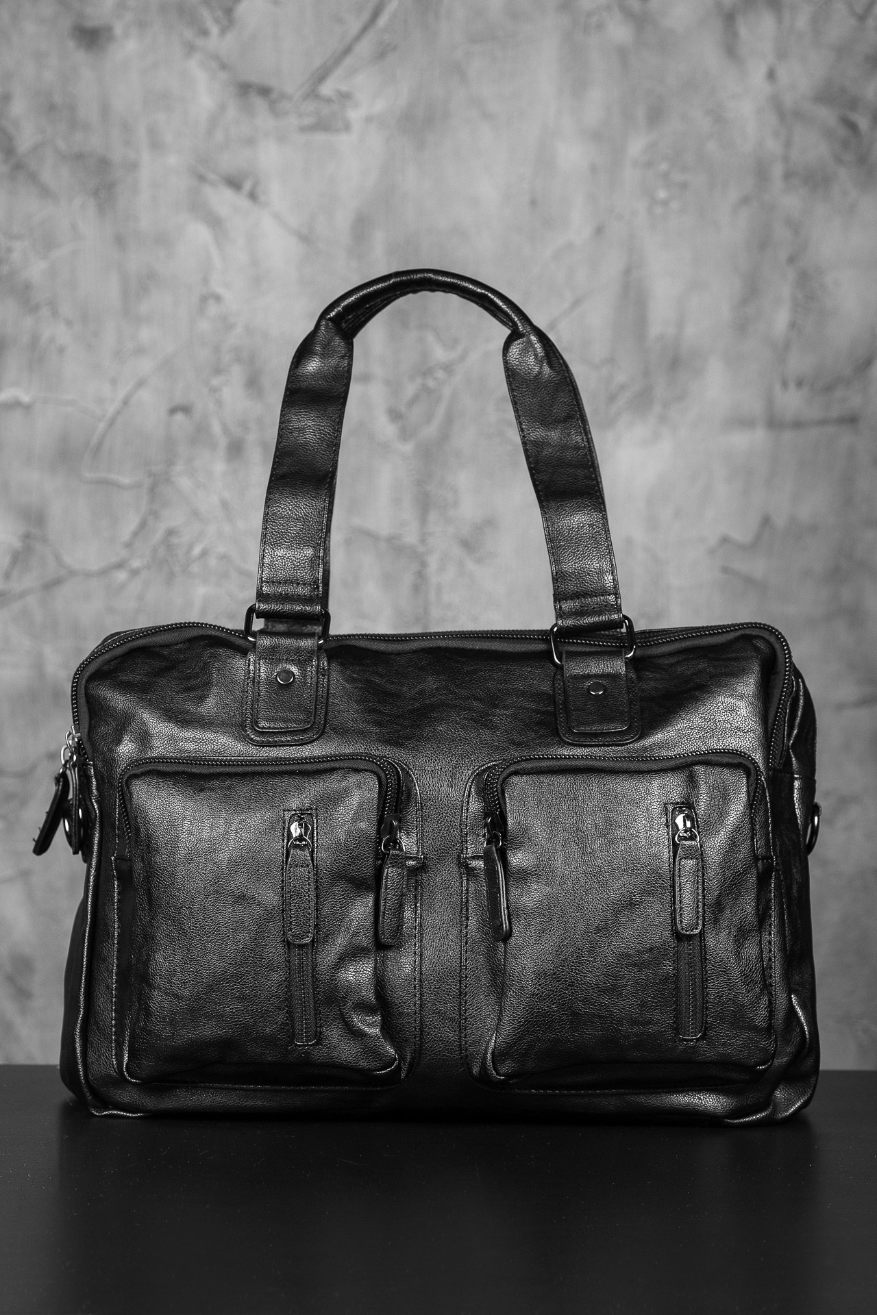 Сумки мужские. Фотосъёмка для бизнеса — предметное фото, репортаж с мероприятий, портреты людей, съёмка интерьера и экстерьера