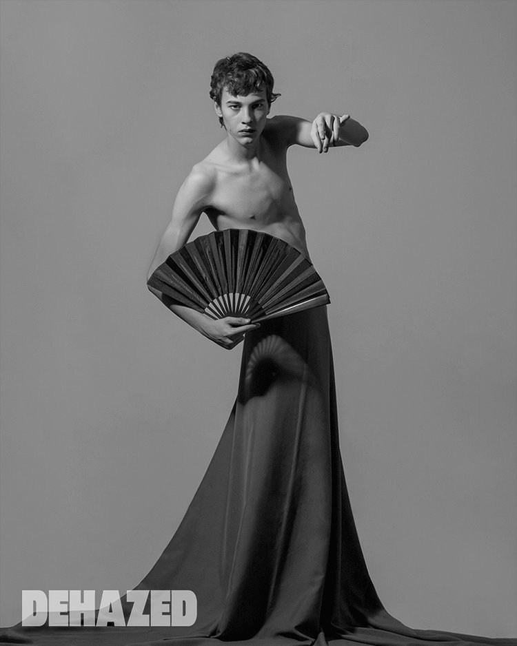 DEHAZED. MARINA MANUCHARIAN