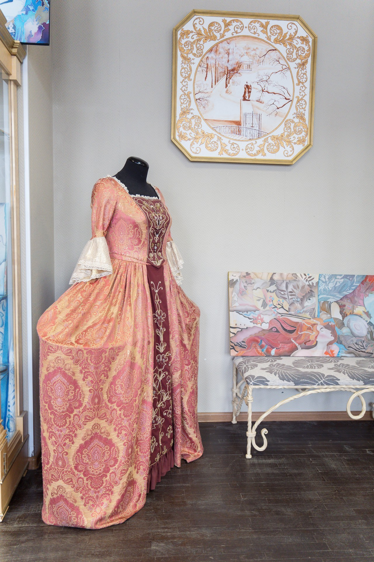 Царскосельский кутюрье. Репортажная съёмка в Санкт-Петербурге, Константин Петров