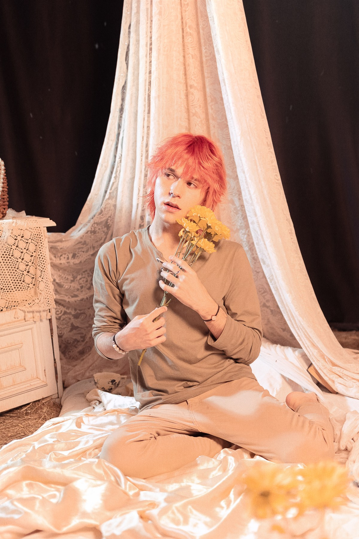 Lesha — flower boy. Лёша Афинский | Art & Fashion Фотограф в Екатеринбурге