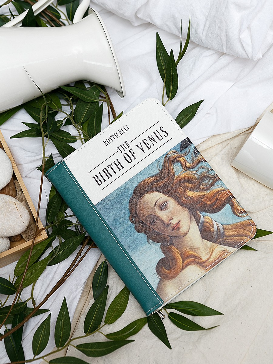 Сумка-клатч. Контент фотограф, съемка для маркетплейсов, фуд съемка и репортажи в Новосибирске Ралия Галеева