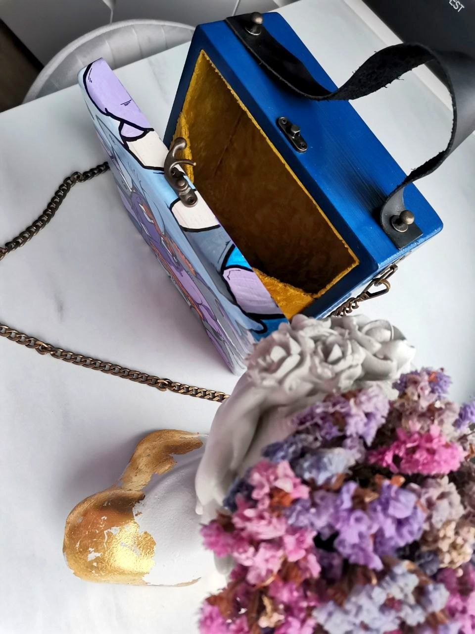 Авторская роспись мебели и предметов интерьера. Художественная роспись стен и фасадов в Минске и Беларуси