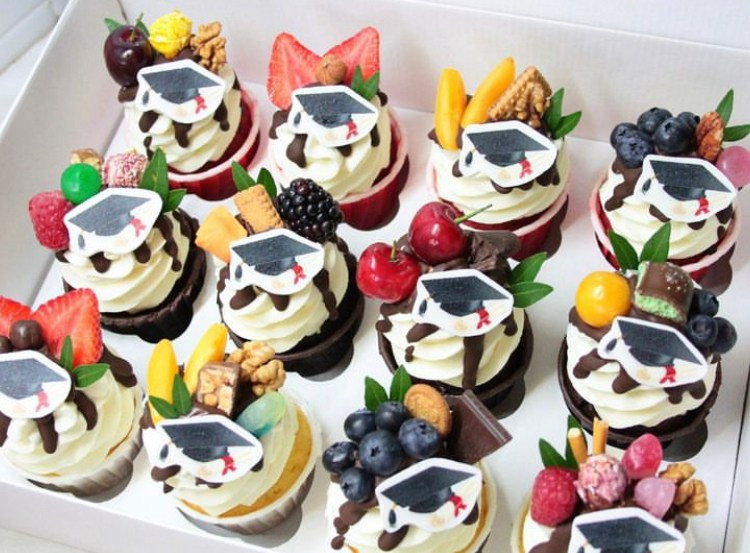 Капкейки стандартные с логотипом. Katyasugarsugar капкейки, зефир, торты Москва