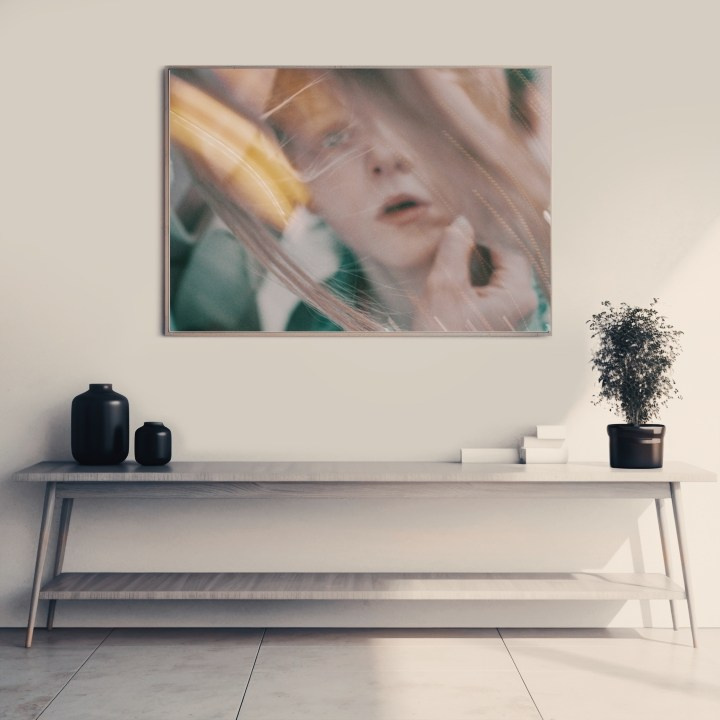 WARMTH OF THE PALM. International visual artist Elen Reflecta