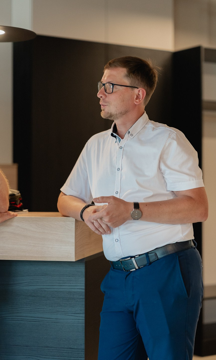 Презентация | Архитектурно-строительная компания ARTENZA совместно с заводом Ликолор. ВУД ТВОРЕЦ мебельная фабрика|ТВОРЕЦ студия мебели