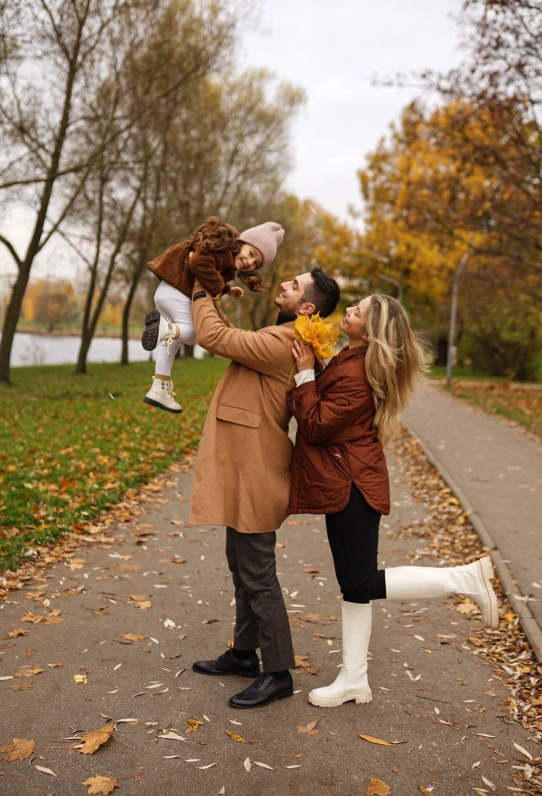 Мама с детьми