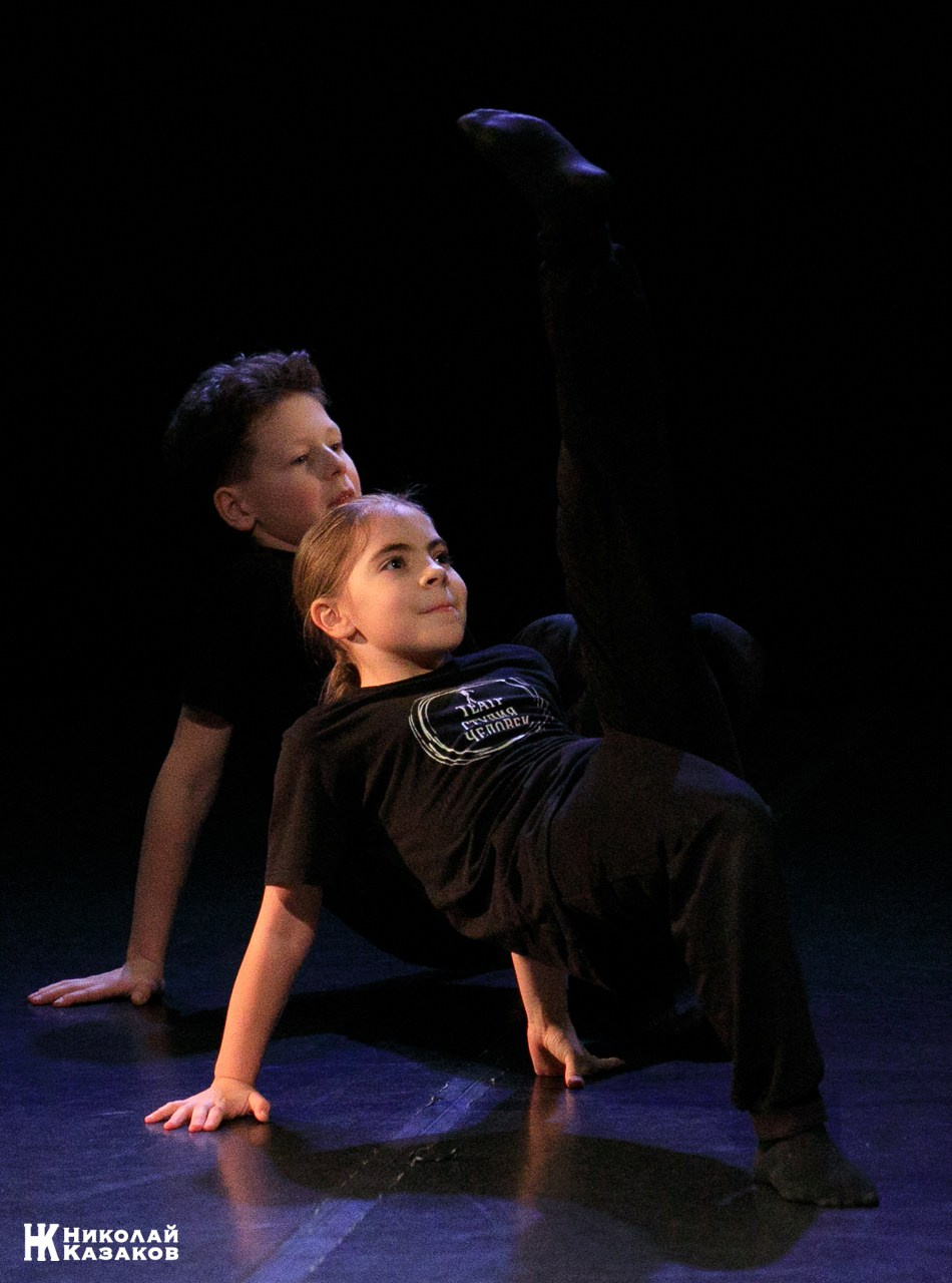 СТУДИЯ «ЧЕЛОВЕК». Николай Казаков. Профессиональный фотограф. Преподаватель фотографии